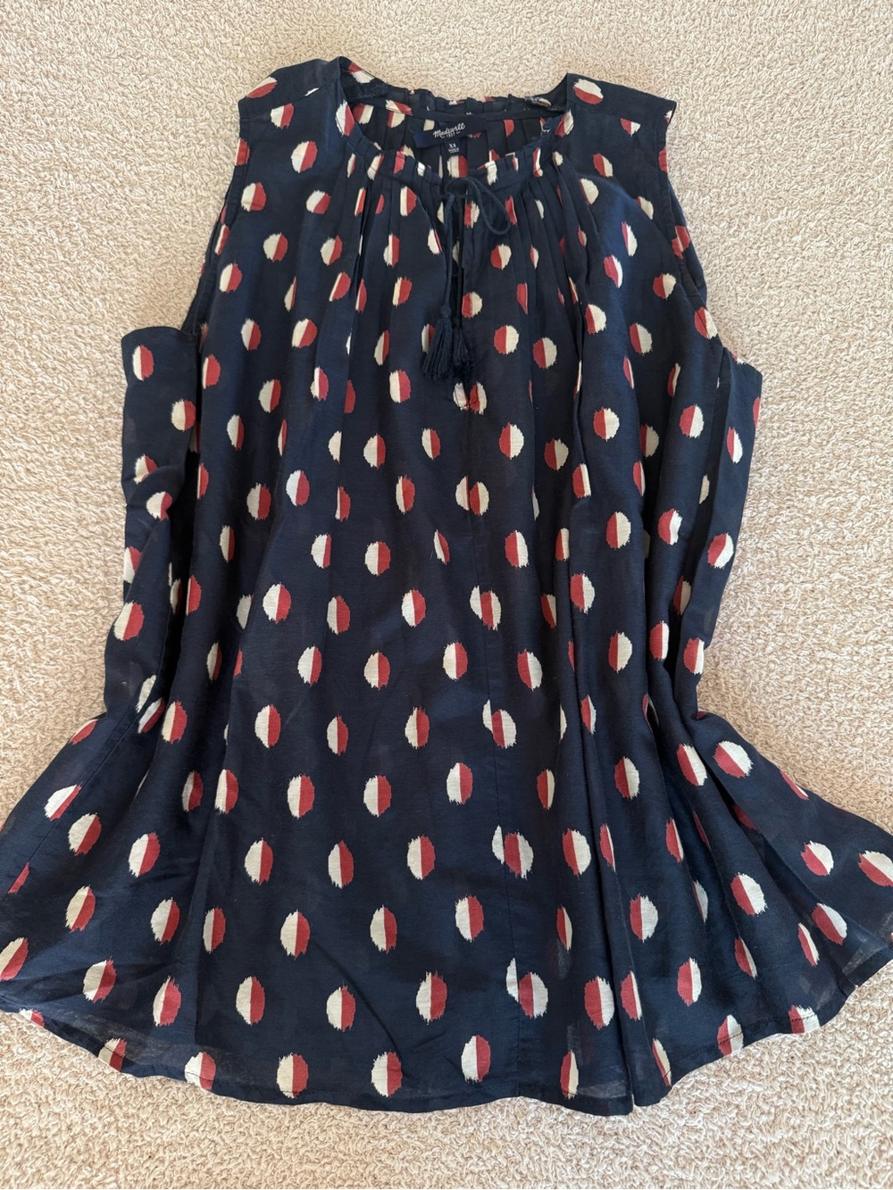🧵Madewell Silk-Blend Tassel blouse❤️